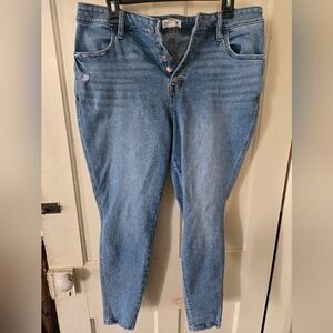 Maurices Light Blue High Rise Women Jeans